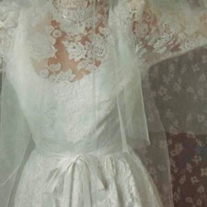 Vintage wedding gown
